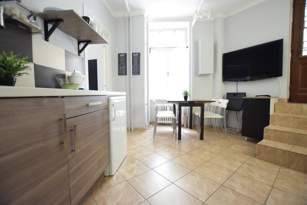 Budget Apartment By Hi5 - Revai Koz Budapest Exterior photo